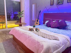 HOMELY STAY near expo mart Gr Noida